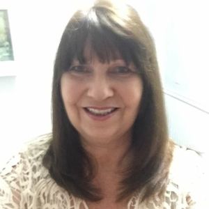 Meet your Posher, Janet